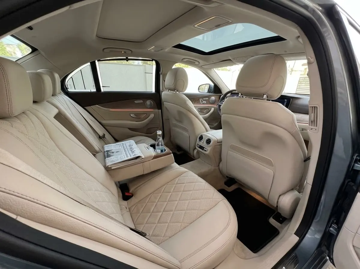 Mercedes-Benz-E-Class-02